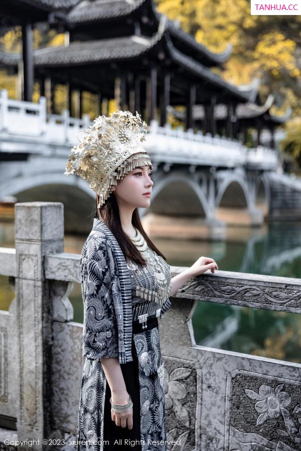 豆瓣酱  [XiuRen]高清写真图 2023.09.27 No.7448 豆瓣酱 苗族服饰第7张图片